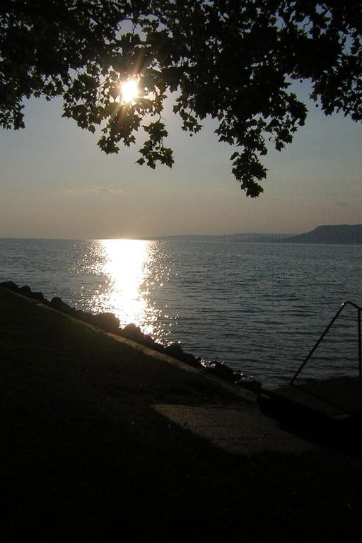 Rozsa Nyaralohaz Βίλα Balatonboglár Εξωτερικό φωτογραφία